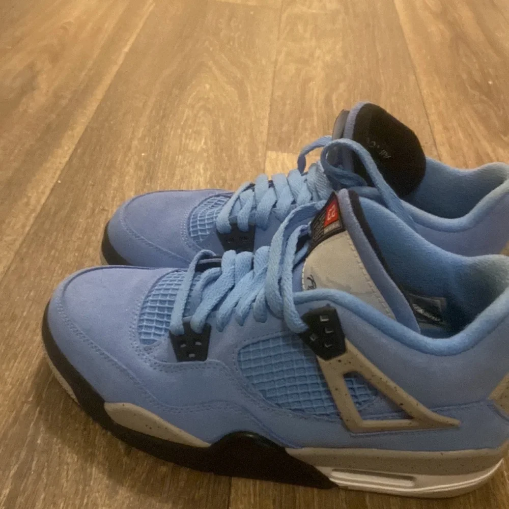 Bundle - Picture 3 of 16